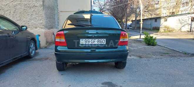 Opel Astra-2