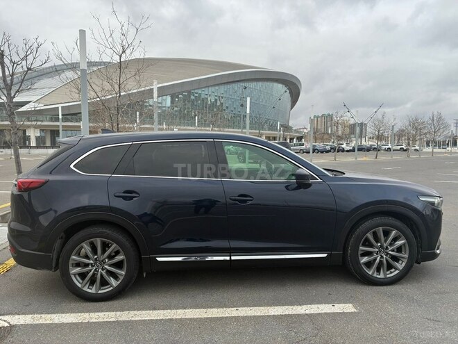 Mazda CX-9-3