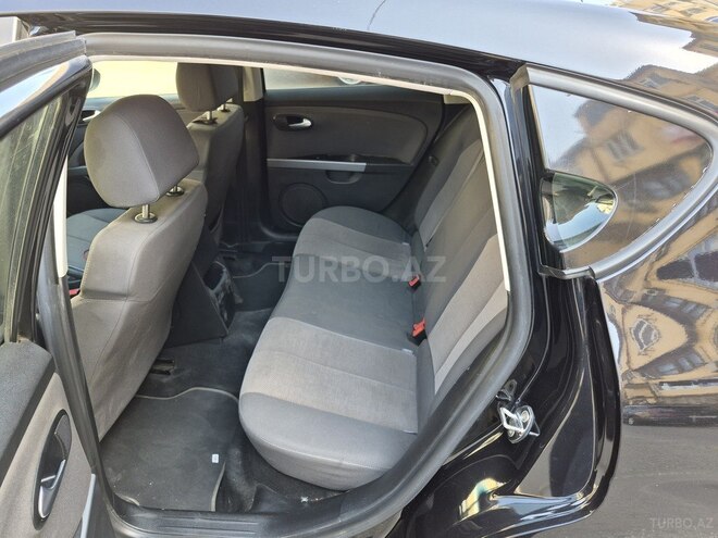 SEAT Leon-5