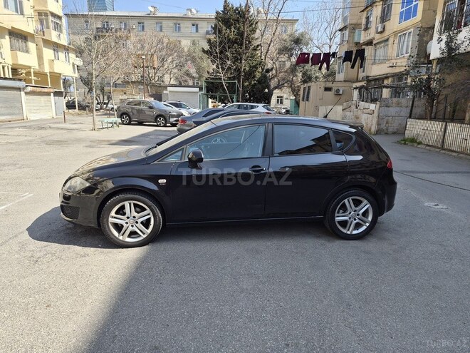 SEAT Leon-8