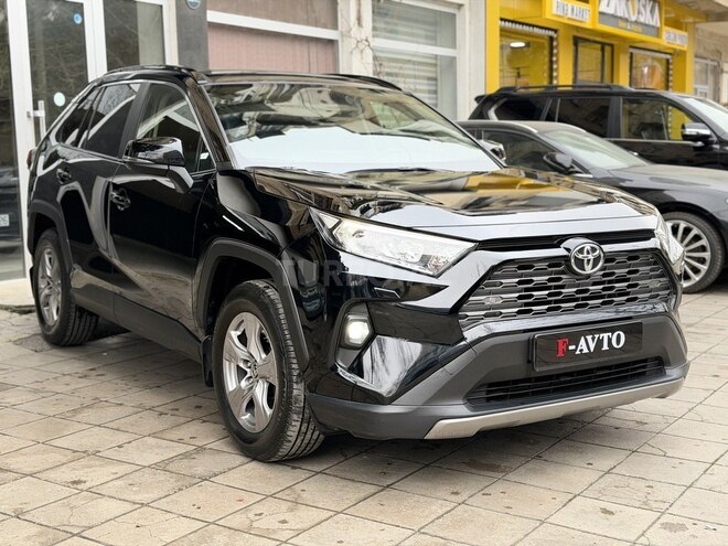 Toyota RAV4 2022, 48,000 km - 2.0 л - Bakı