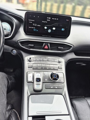 Hyundai Santa Fe-5