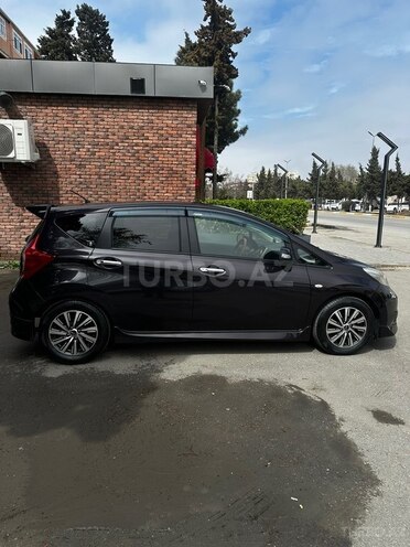 Nissan Note-3