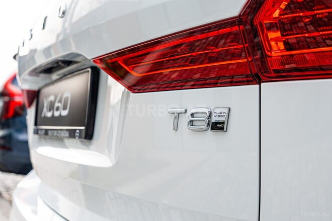 Volvo XC60-12