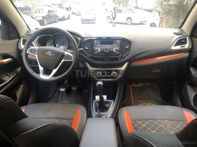 LADA (VAZ) Vesta Cross-8