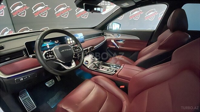 JETOUR X70 PLUS-13