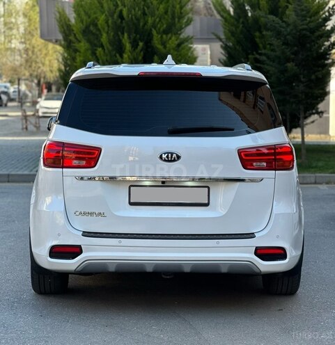 Kia Carnival 2018, 225,180 km - 2.2 l - Bakı
