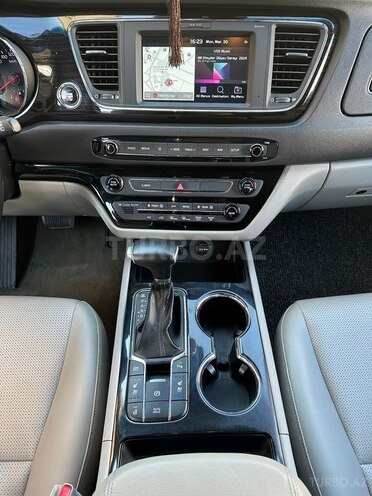 Kia Carnival 2018, 225,180 km - 2.2 l - Bakı