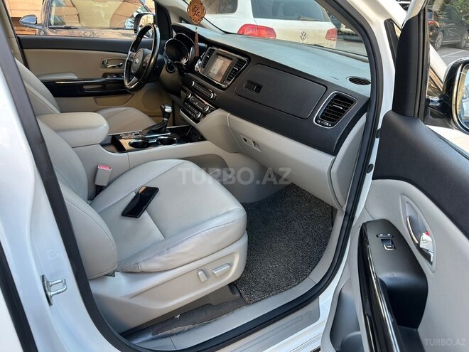 Kia Carnival 2018, 225,180 km - 2.2 l - Bakı