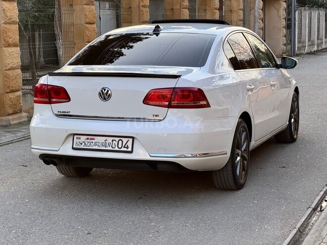 Volkswagen Passat-6