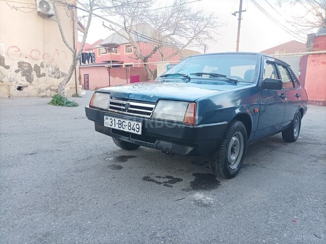 LADA (VAZ) 21099-1