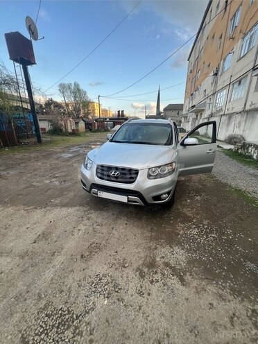 Hyundai Santa Fe-4