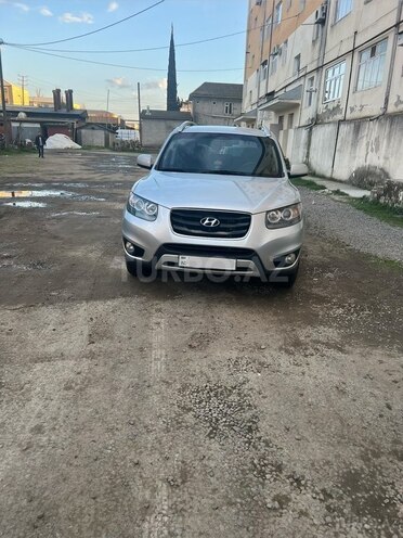 Hyundai Santa Fe-16