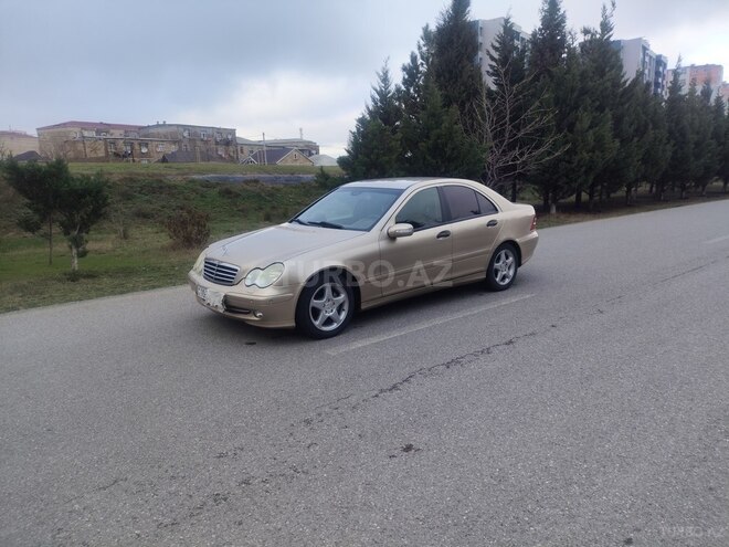 Mercedes C 230 2005, 242,316 km - 2.0 l - Bakı