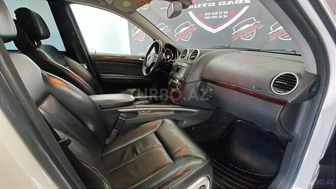 Mercedes GL 550 4MATIC-7