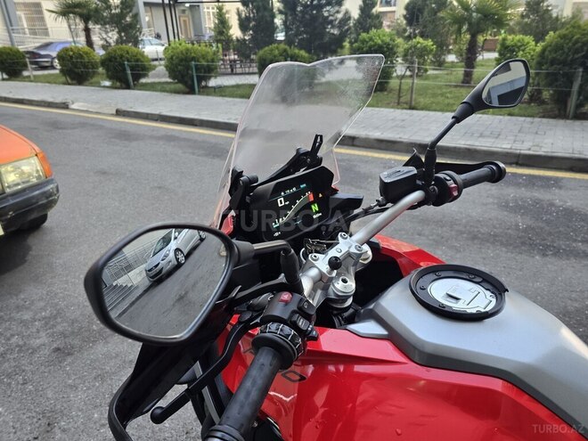 BMW F 900 XR-2