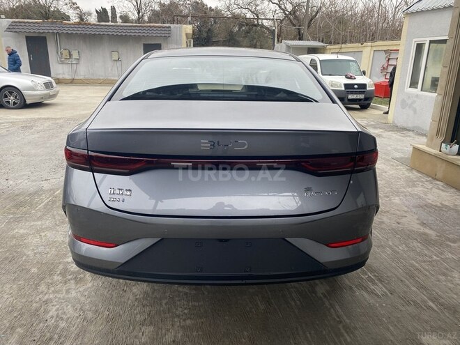 BYD Qin Plus-7