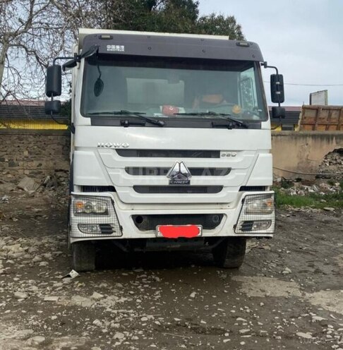 HOWO Sinotruk-1