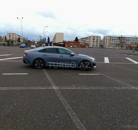 Kia K5-9