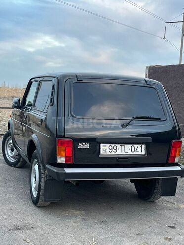 LADA (VAZ) Niva-3