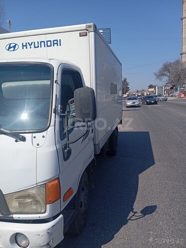 Hyundai HD-65-2