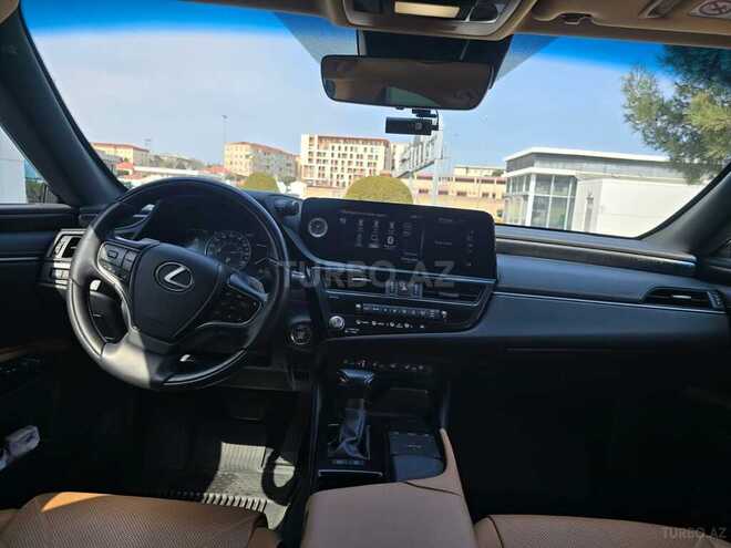 Lexus ES 250-12