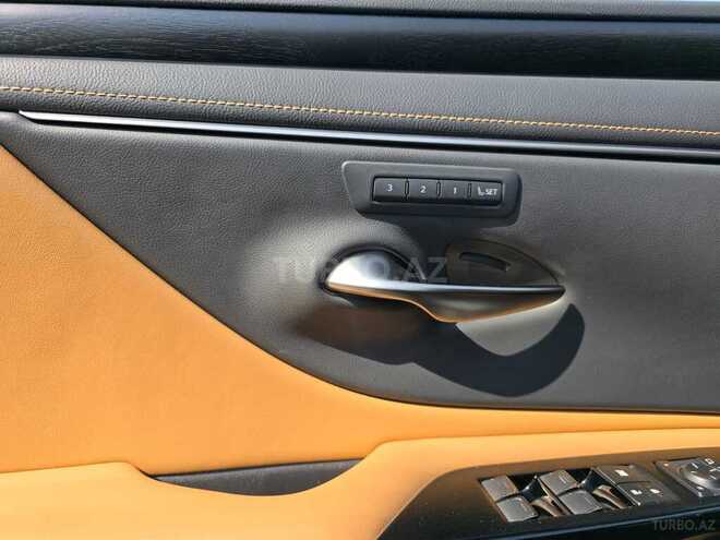 Lexus ES 250-13