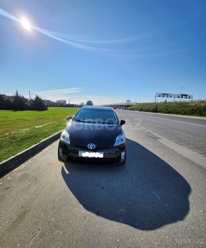 Toyota Prius-1