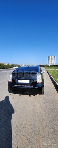 Toyota Prius-15