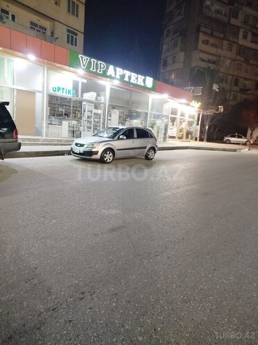 Kia Rio-3