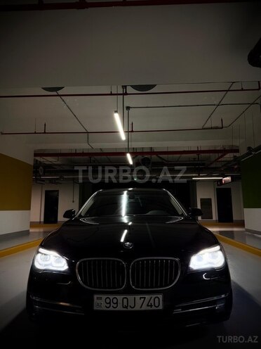 BMW 740-3