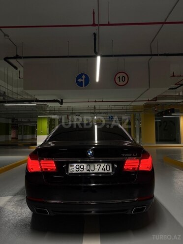 BMW 740-4