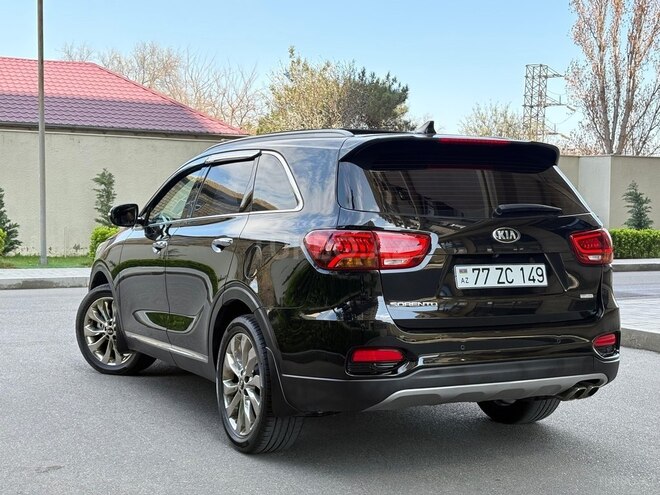 Kia Sorento-3