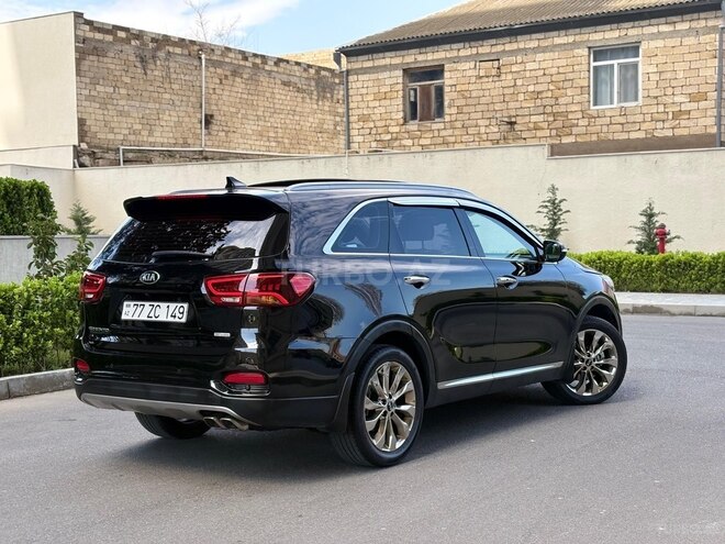 Kia Sorento-4