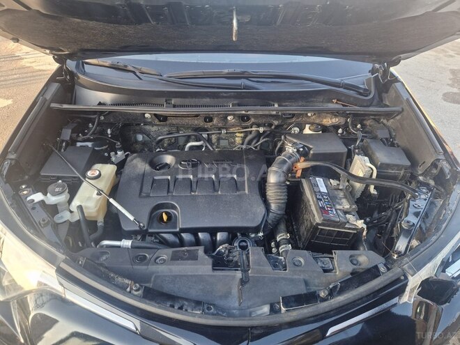 Toyota RAV4-10
