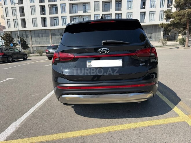 Hyundai Santa Fe-5