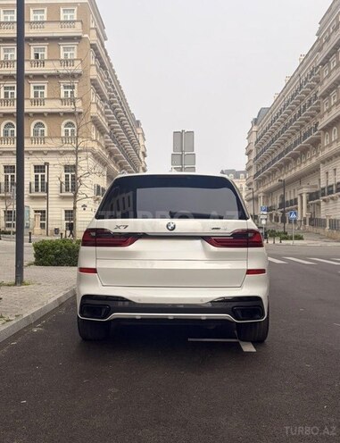 BMW X7-5