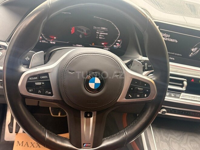 BMW X7-10