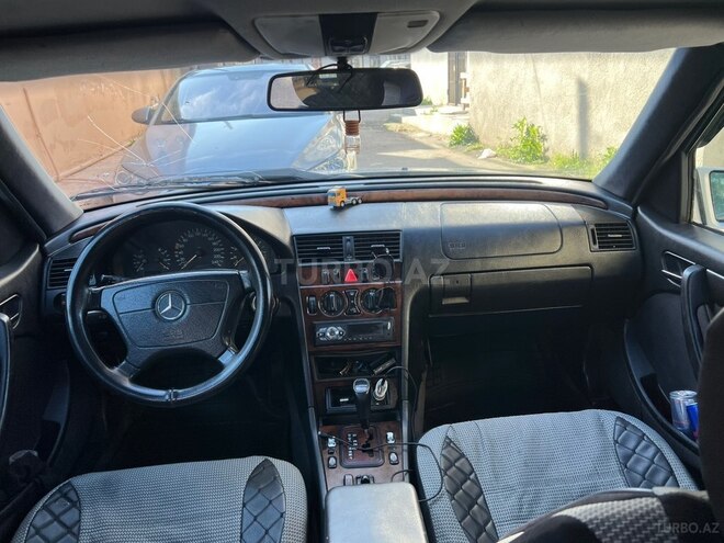 Mercedes C 180-10