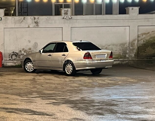Mercedes C 180-14