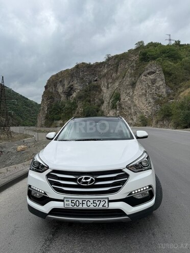 Hyundai Santa Fe-1