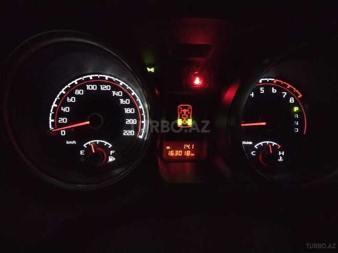 Mitsubishi Pajero-10