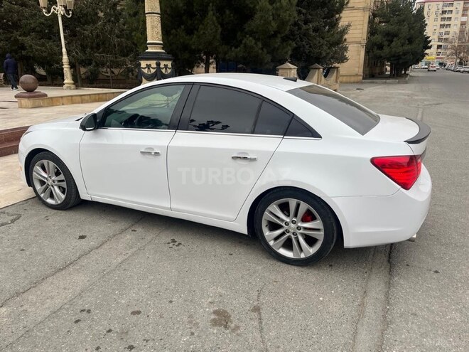 Chevrolet Cruze-9