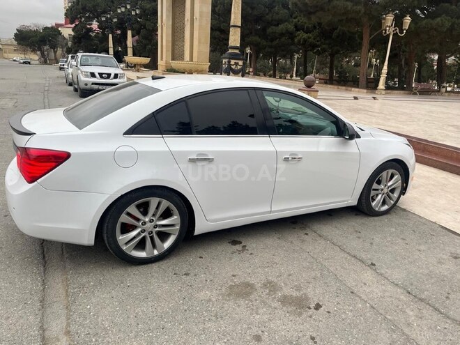 Chevrolet Cruze-11