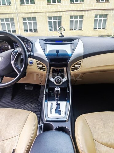 Hyundai Elantra 2012, 178,200 km - 1.8 l - Bakı