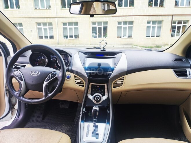 Hyundai Elantra 2012, 178,200 km - 1.8 l - Bakı