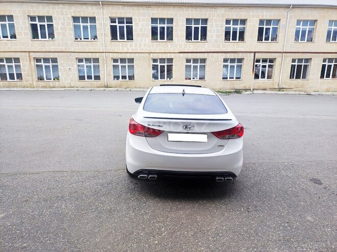Hyundai Elantra 2012, 178,200 km - 1.8 l - Bakı