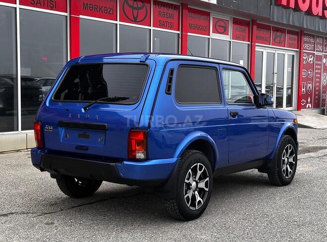 LADA (VAZ) Niva-10