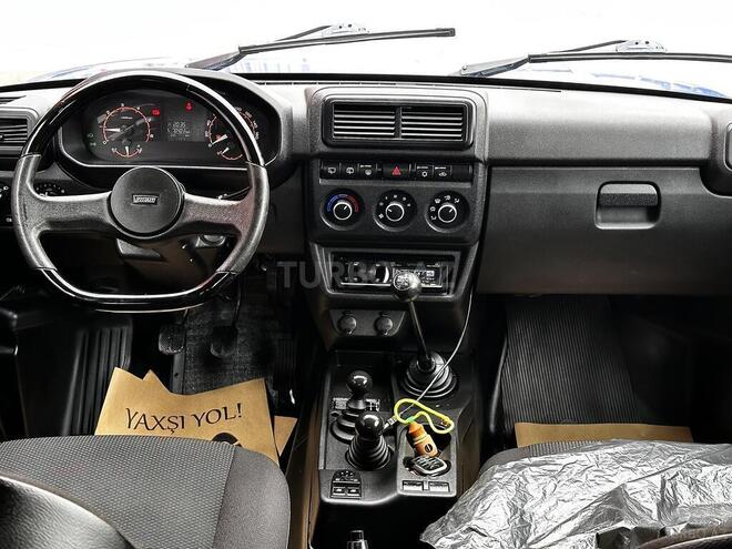 LADA (VAZ) Niva-13