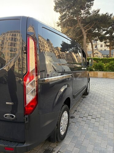 Ford Transit Custom-9
